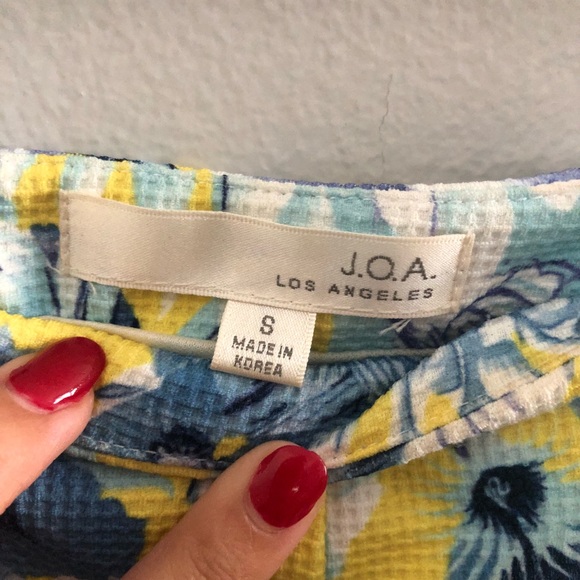 JOA Printed Shorts with Front Tie - Small - Picture 5 of 5